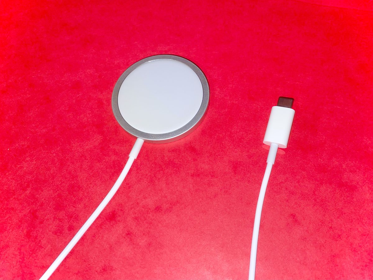 Real USB-C charging accessory photo